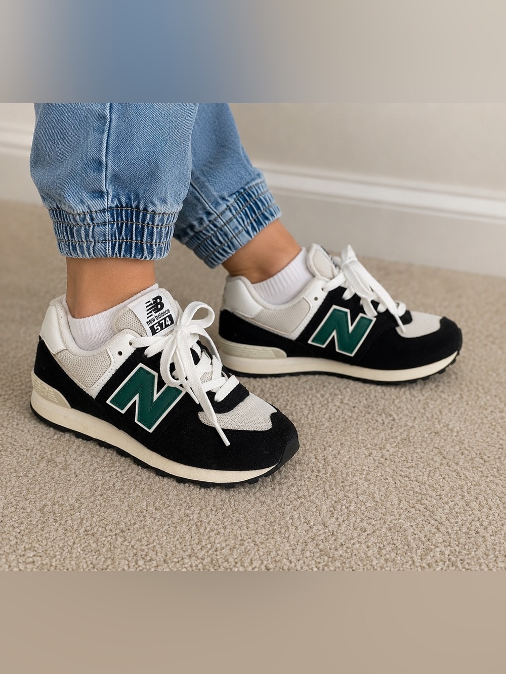 New Balance 574 | Kids 4.5 | Navy White Green Retro | Classic Running Shoe